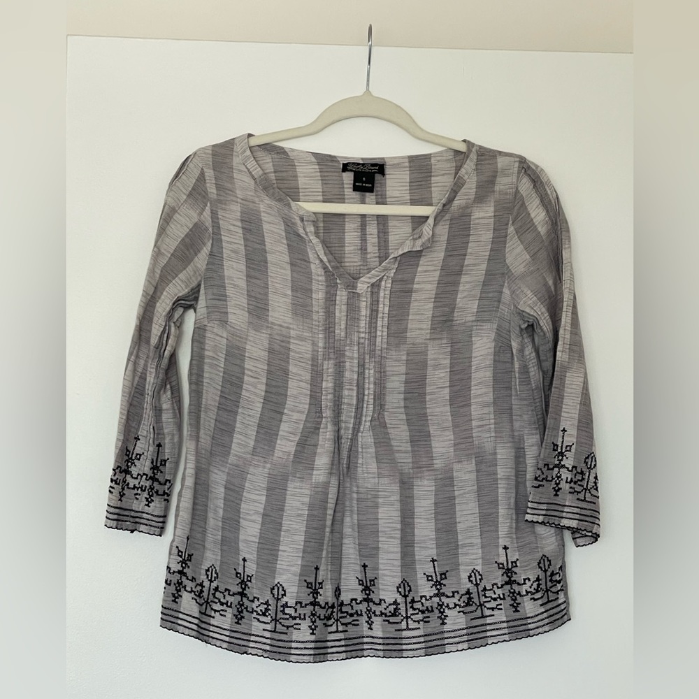 Lucky Brand size S gray striped top